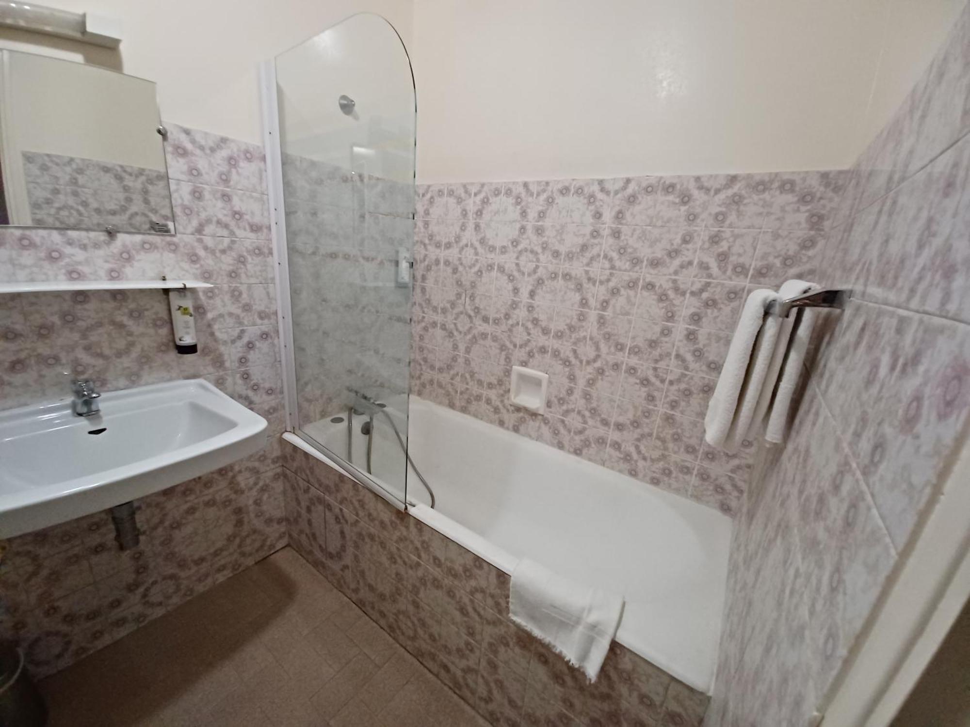 Logis Hotel Du Pont D'Or Barjols Ngoại thất bức ảnh